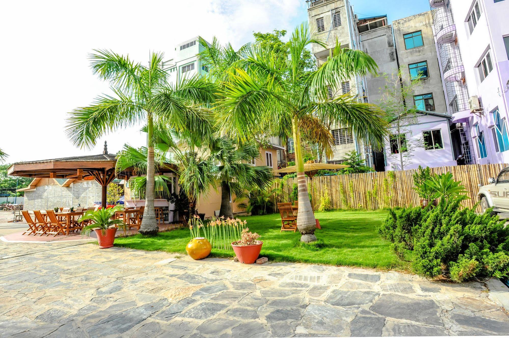 Kyi Tin Hotel مانديلاي المظهر الخارجي الصورة